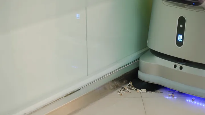 Robot vệ sinh tại Nestlé